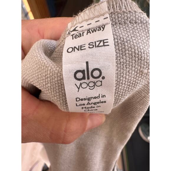 alo Yoga Canvas Tote Bag Tie-Dye Print - Gray White, One Size - Picture 5 of 7